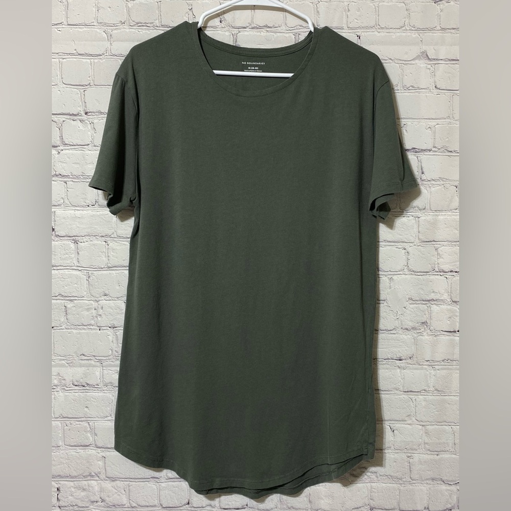 No boundaries green t-shirt